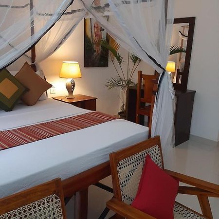 Hotel Chanara Sigiriya Bagian luar foto