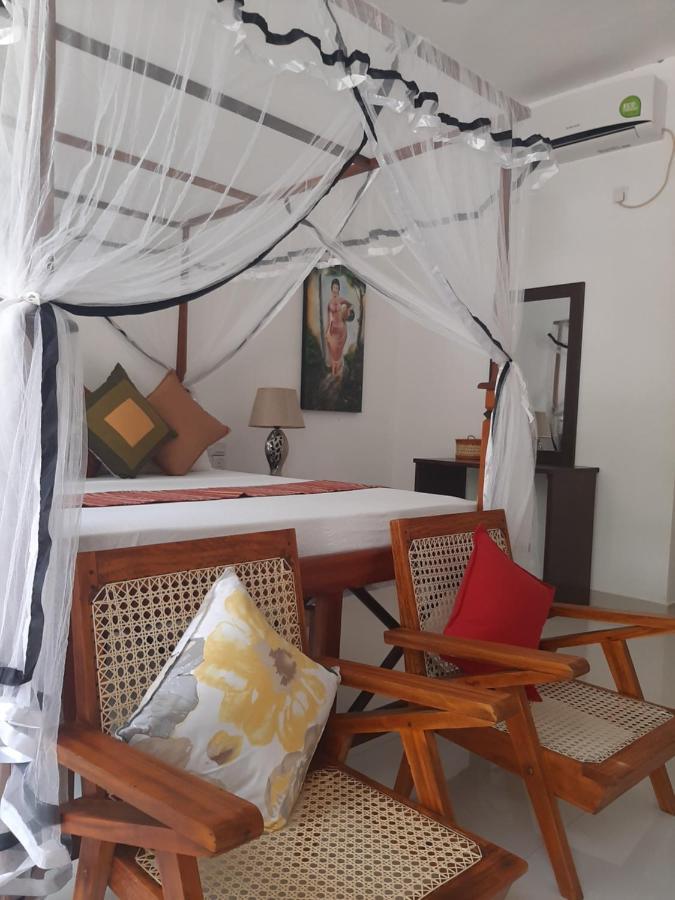 Hotel Chanara Sigiriya Bagian luar foto