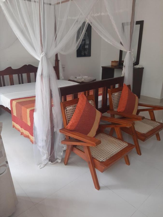 Hotel Chanara Sigiriya Bagian luar foto