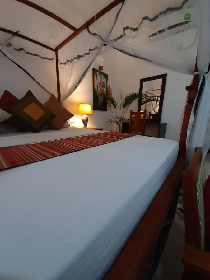 Hotel Chanara Sigiriya Bagian luar foto