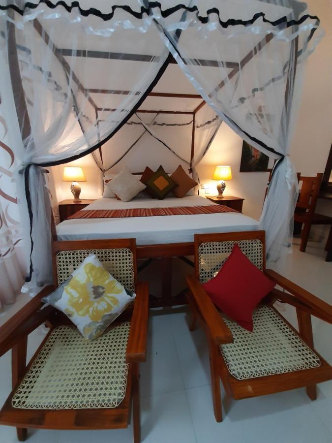 Hotel Chanara Sigiriya Bagian luar foto