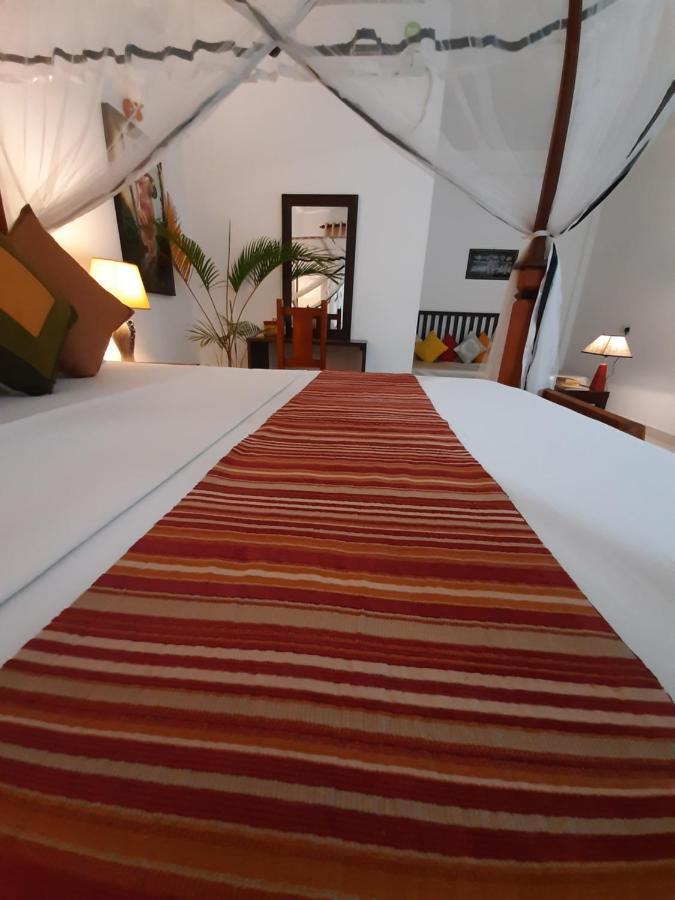 Hotel Chanara Sigiriya Bagian luar foto