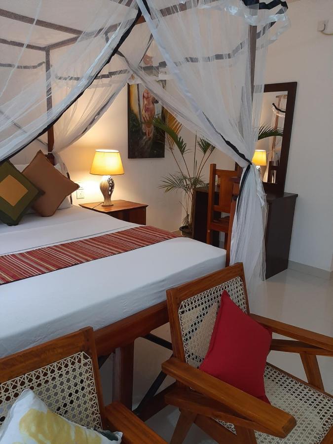 Hotel Chanara Sigiriya Bagian luar foto