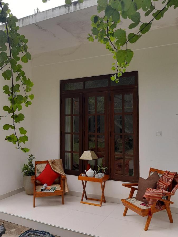 Hotel Chanara Sigiriya Bagian luar foto
