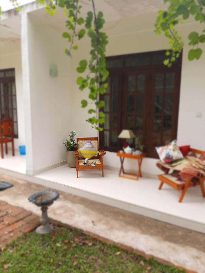 Hotel Chanara Sigiriya Bagian luar foto