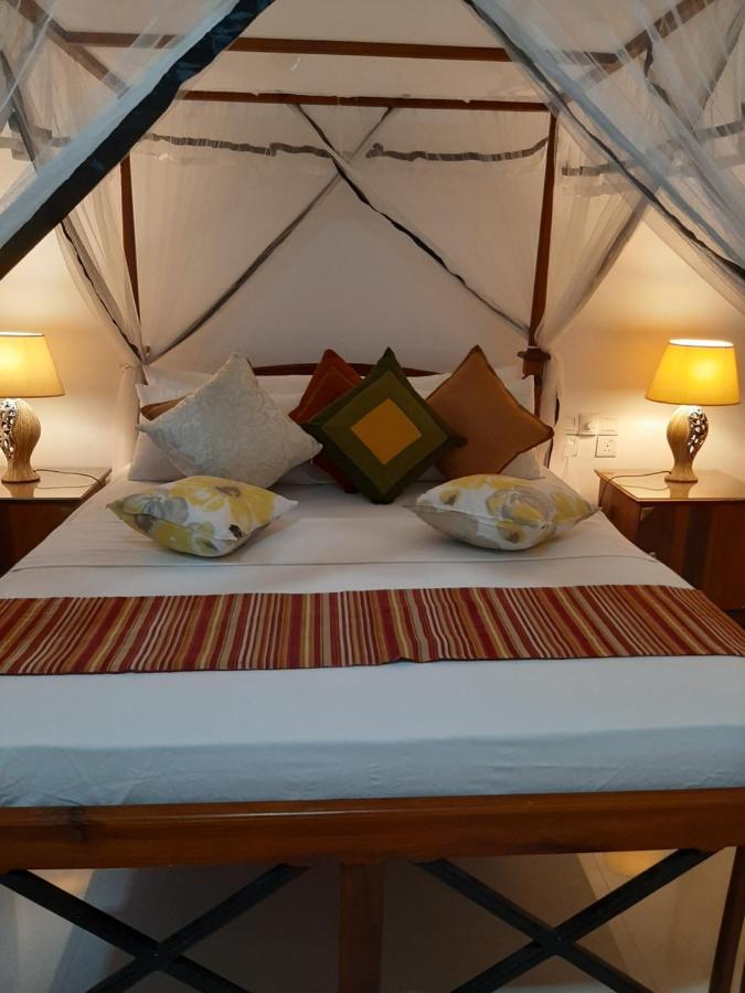 Hotel Chanara Sigiriya Bagian luar foto